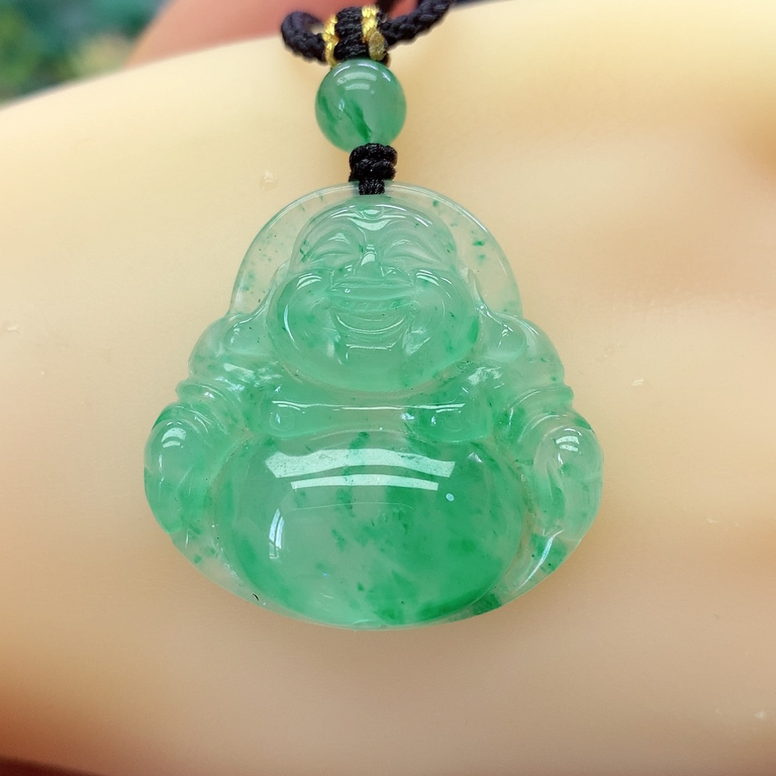 石英质玉颈饰未镶嵌