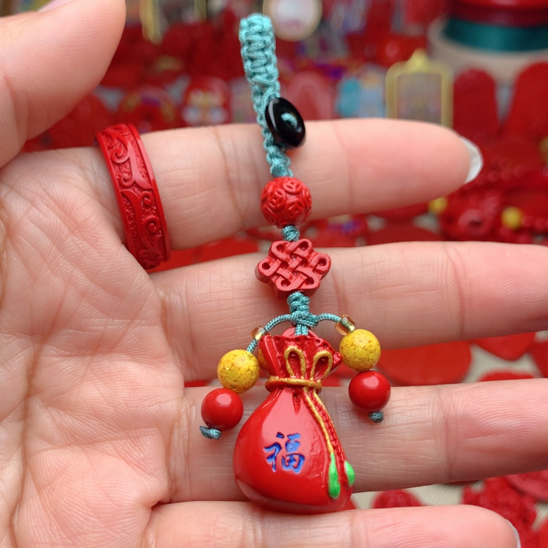 天然辰砂工艺品朱砂钥匙扣