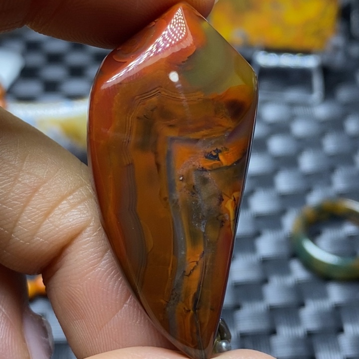 玛瑙/玉髓颈饰未镶嵌