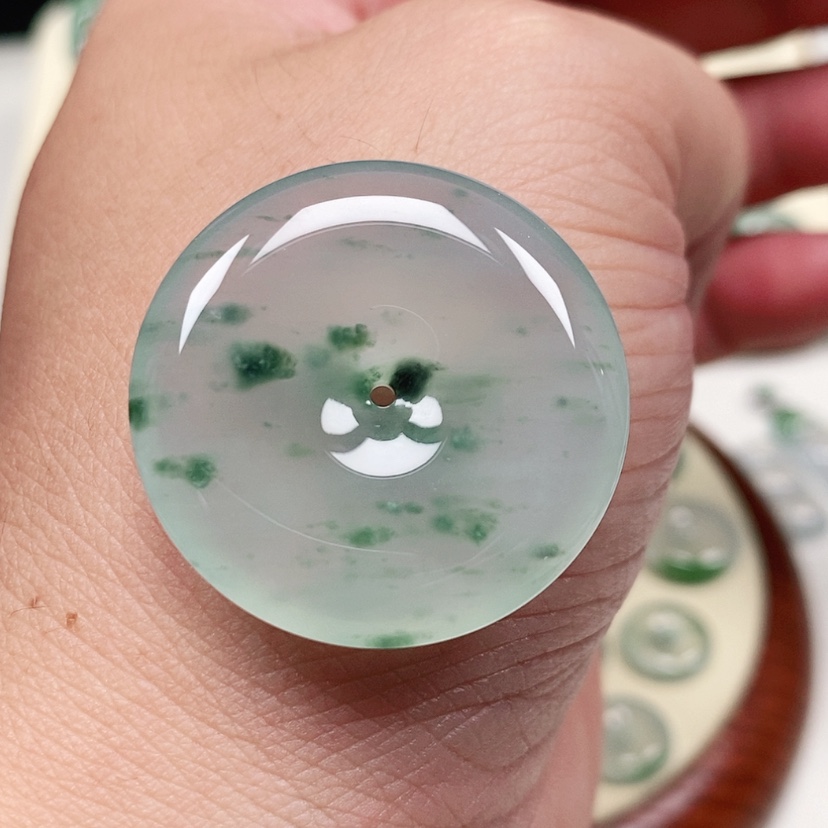 【闪购商品】颈饰未镶嵌翡翠