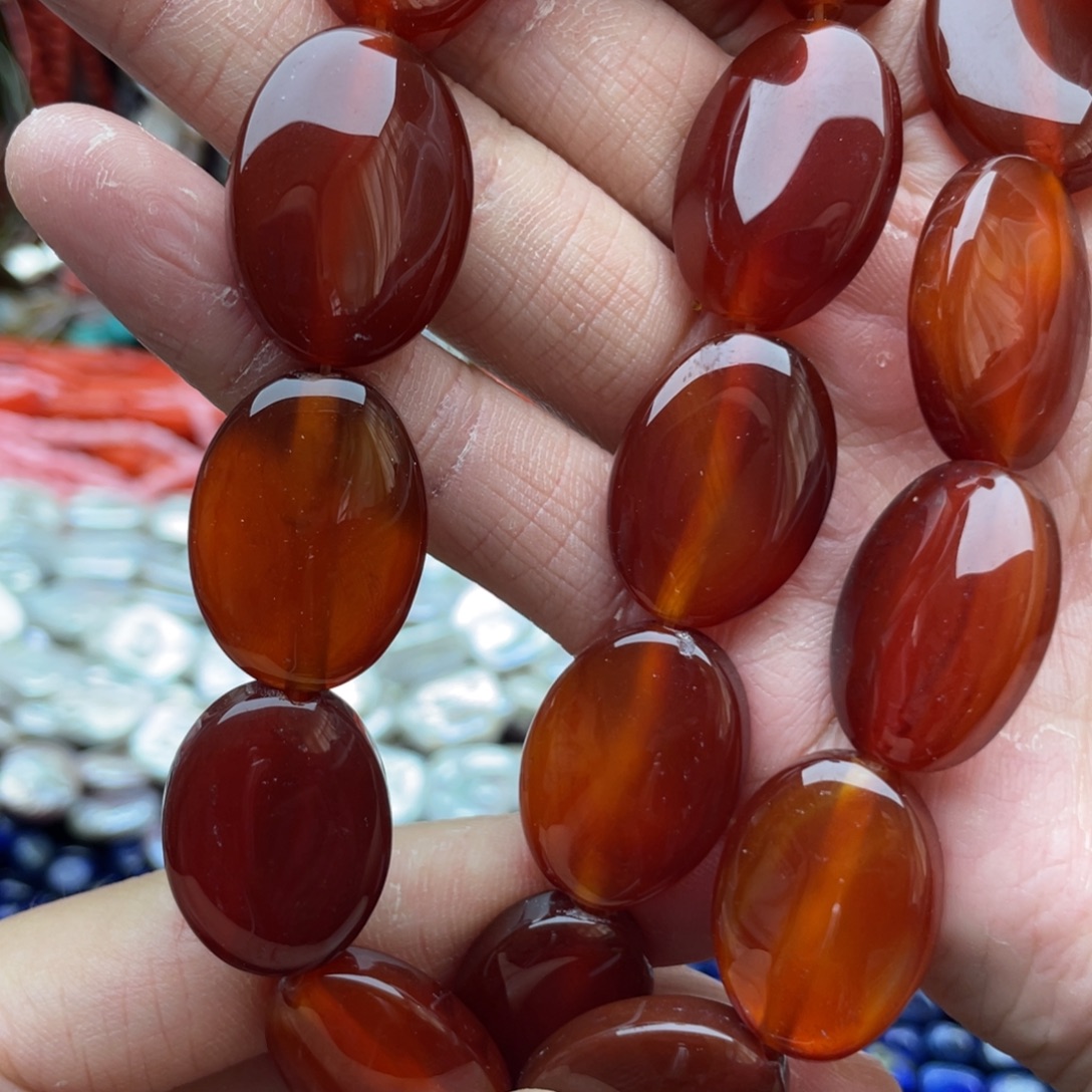 玛瑙/玉髓未镶嵌珠宝半成品红玛瑙蛋形1条卡18*25