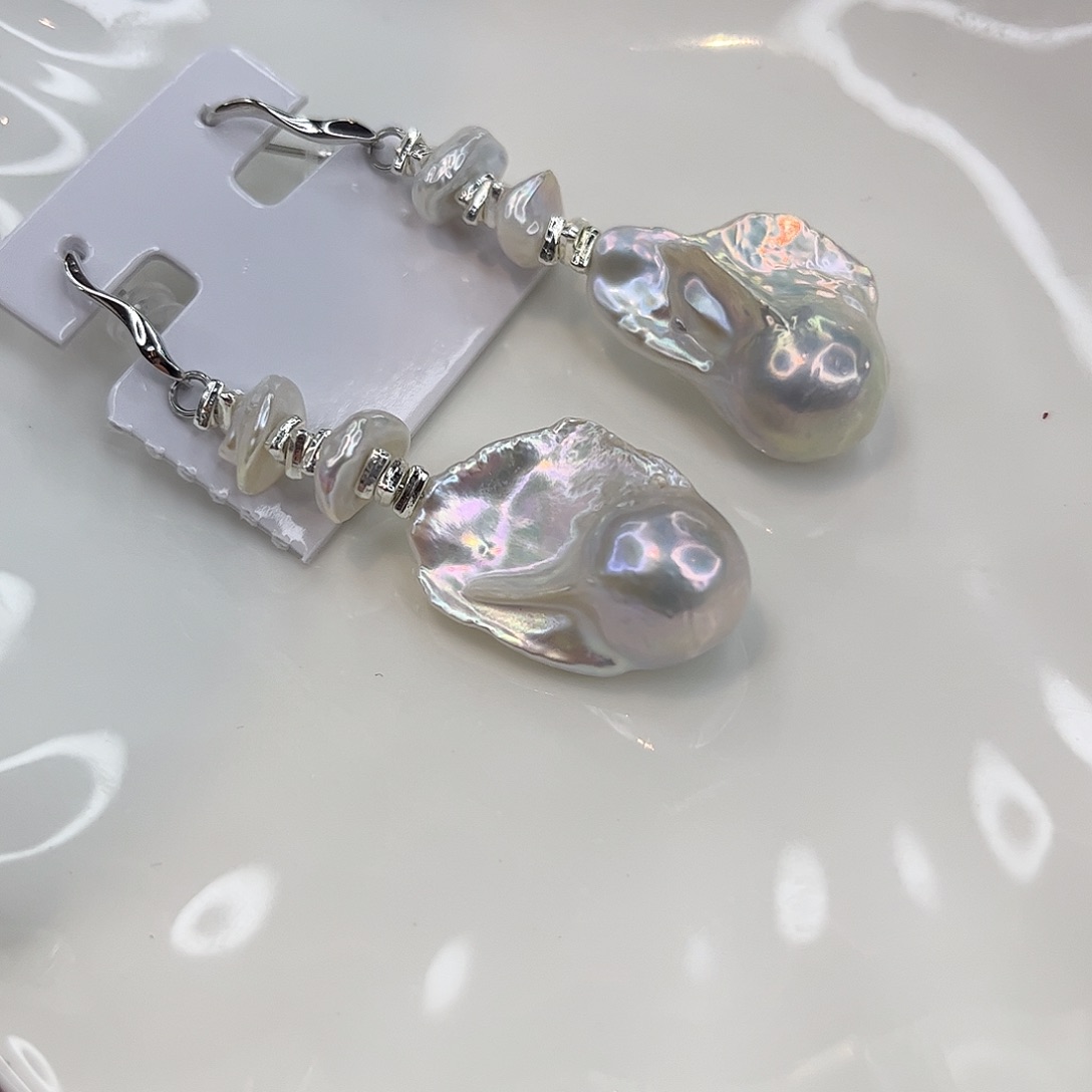 淡水珍珠耳饰合金