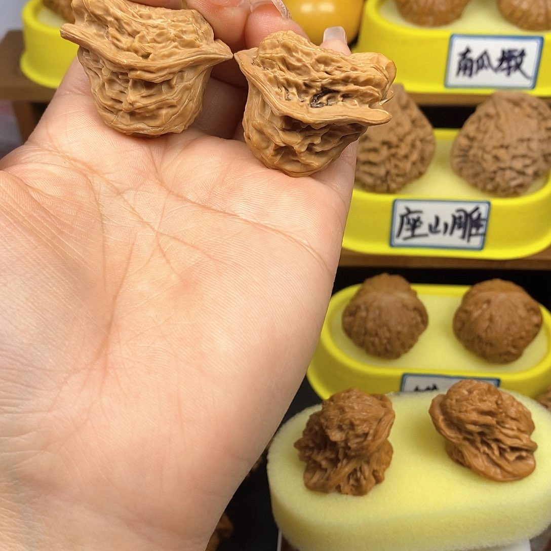 核桃小鸟 文玩/木作/... 文玩把件