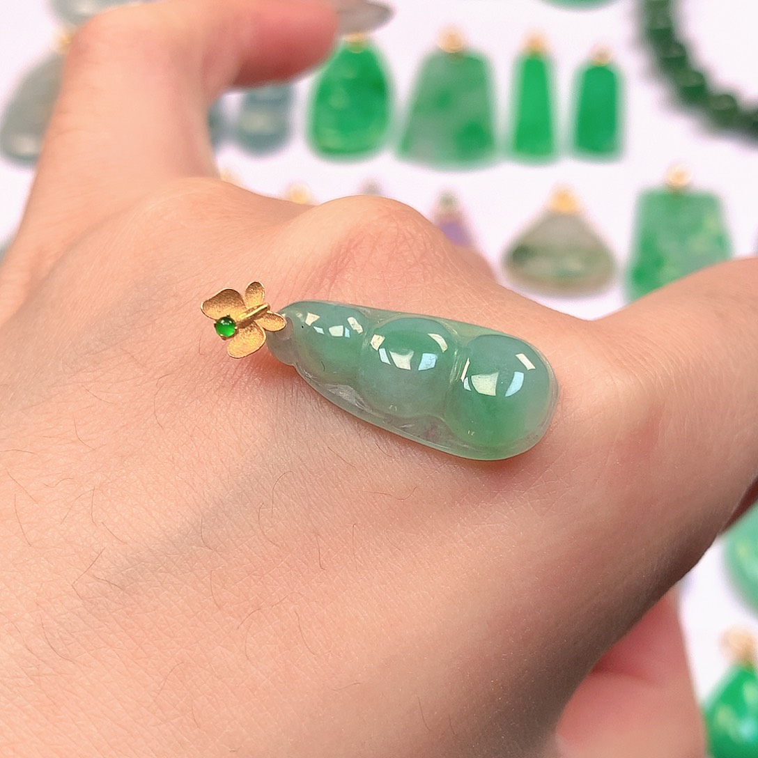 翡翠18K金镶嵌吊坠(不含链)