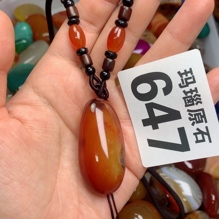 玛瑙/玉髓颈饰未镶嵌