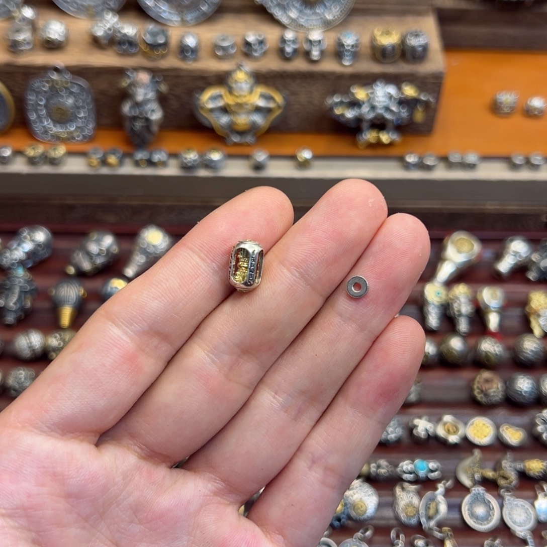 玻璃足银搭配示范