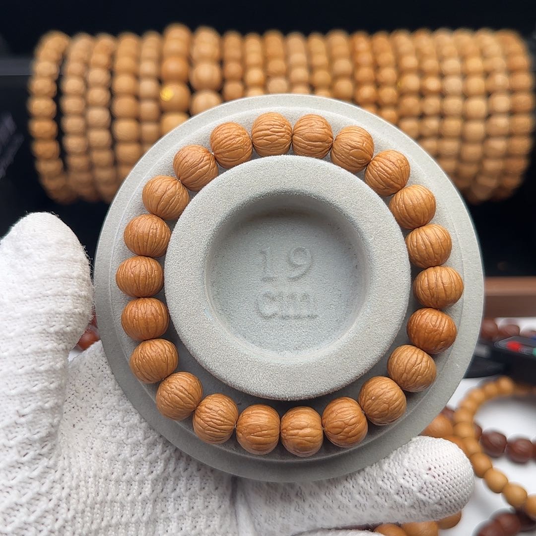 猴头核桃吊坠一****里土豪毕业