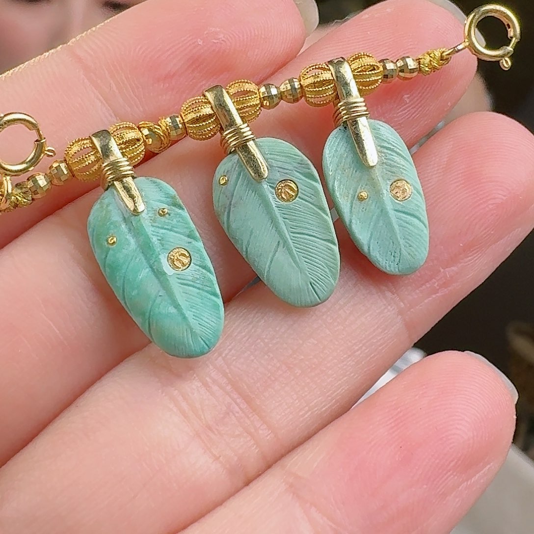 绿松石珠宝奇石18K金镶嵌