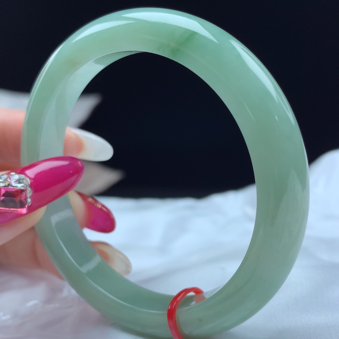 未镶嵌手镯翡翠95483，