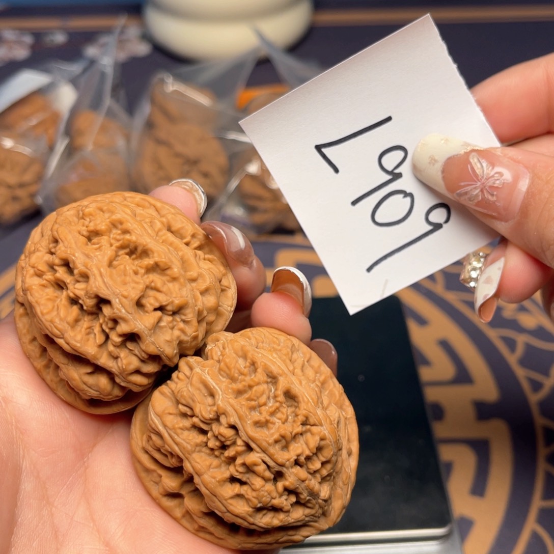 文玩核桃把件粗筋45