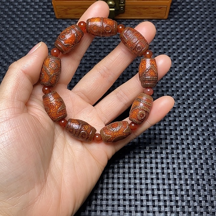 顺***意玛瑙/玉髓未镶嵌手链