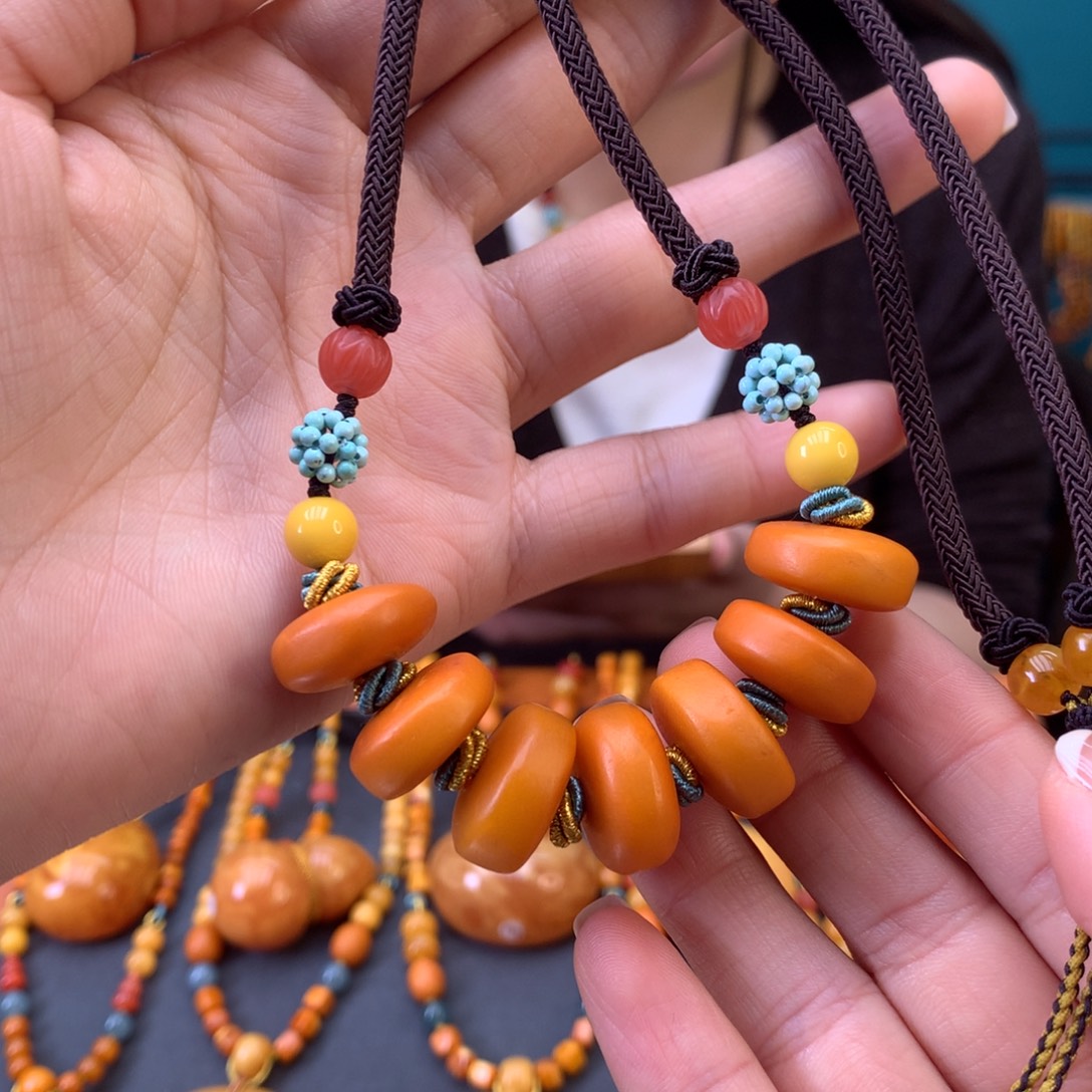 蜜蜡未镶嵌项链多样性发