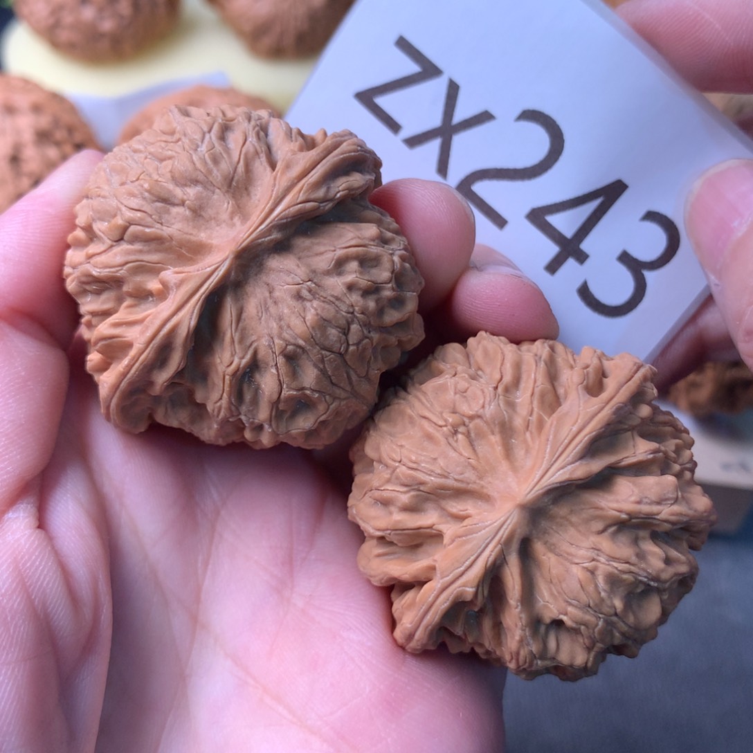 文玩核桃把件肉球苹果42