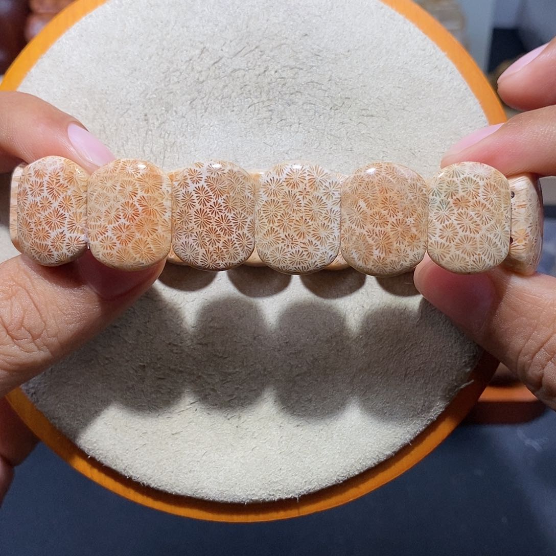 硅化珊瑚（珊瑚玉）手串未镶嵌枫叶19