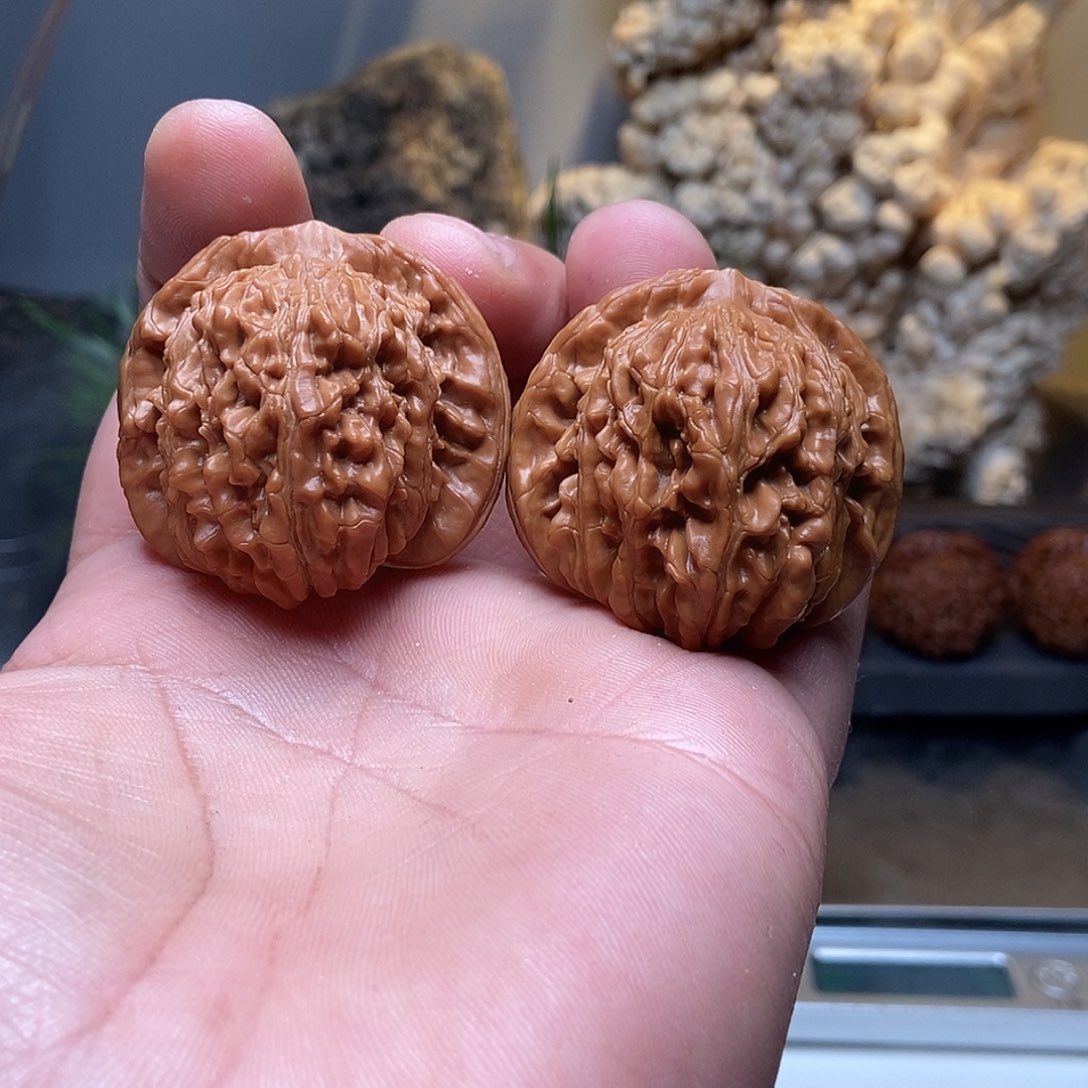 文玩核桃把件汉高楼42