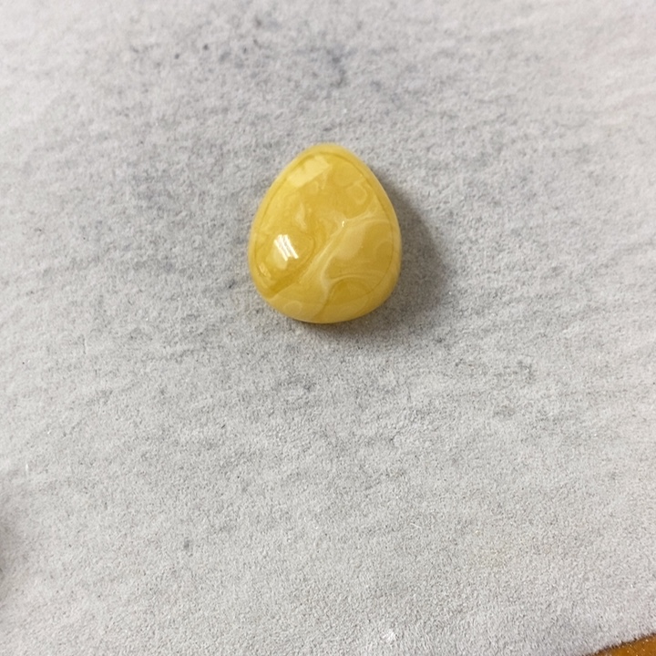 蜜蜡裸石未镶嵌吊坠