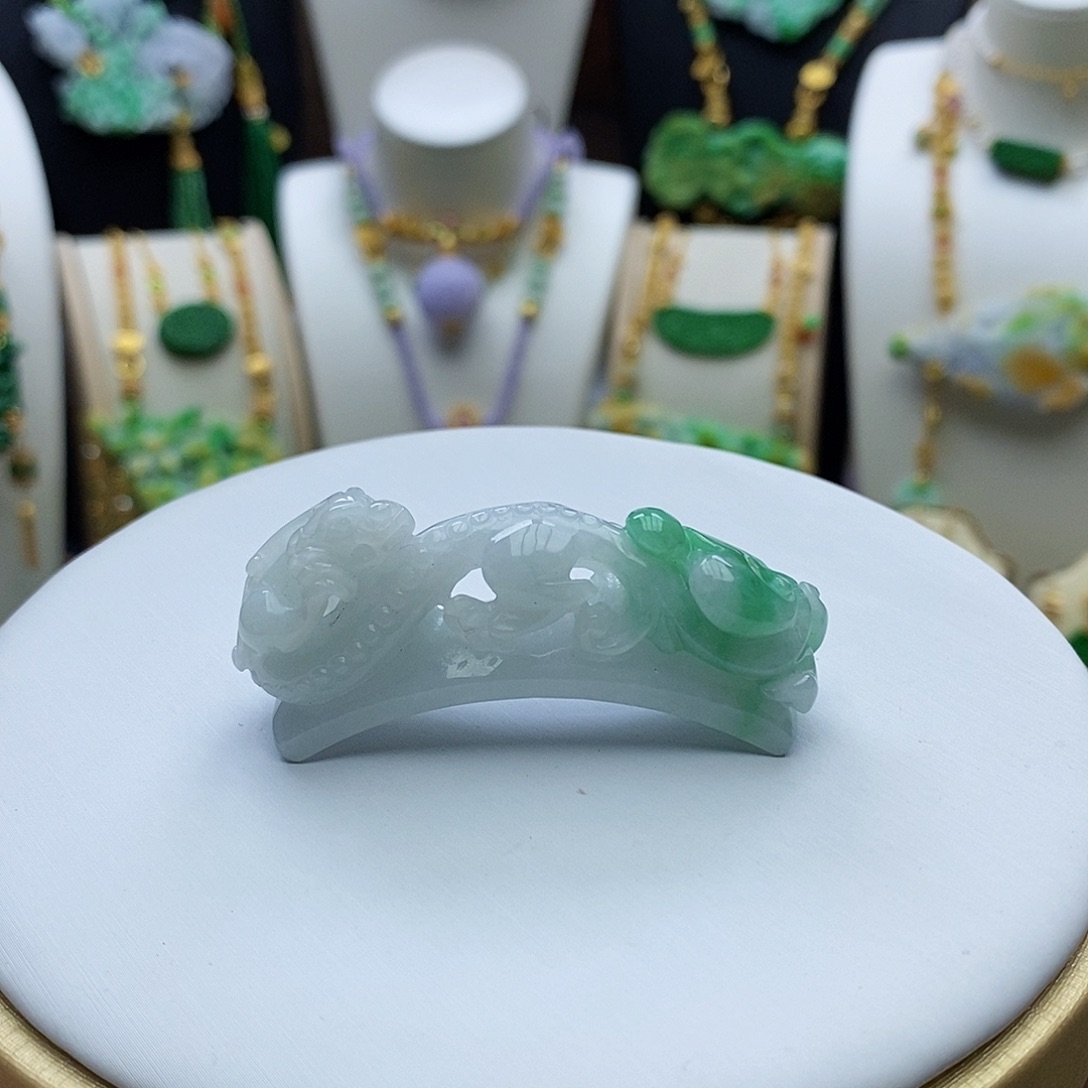 翡翠手链未镶嵌天然