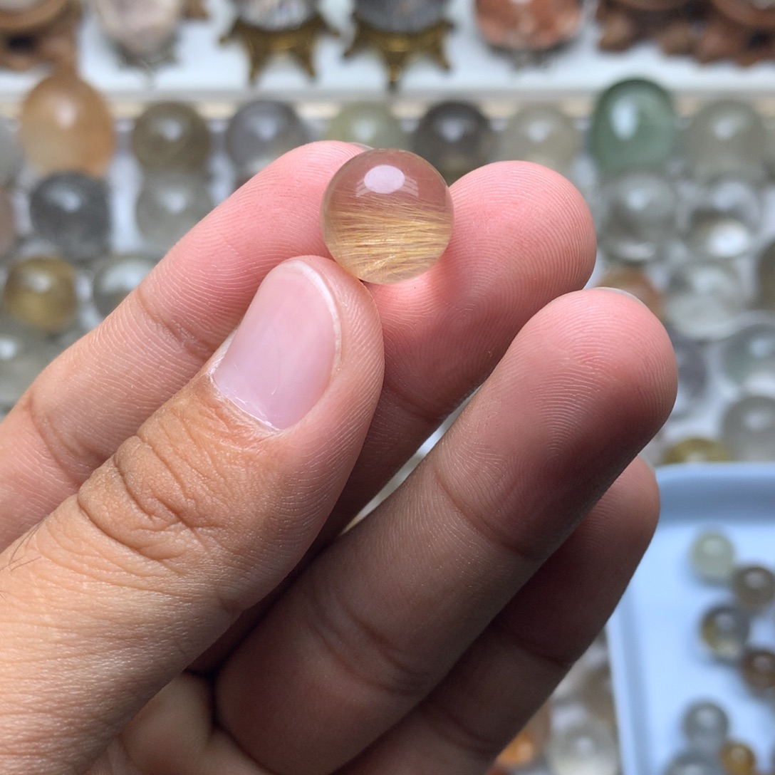 未镶嵌珠宝半成品水晶发晶球