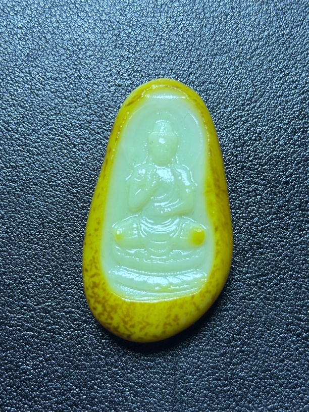 和田玉阿弥陀佛守护吊坠