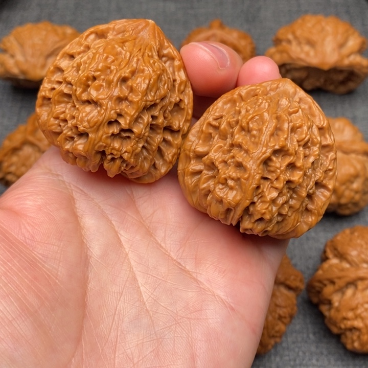 文玩核桃吊坠全品41三角疆