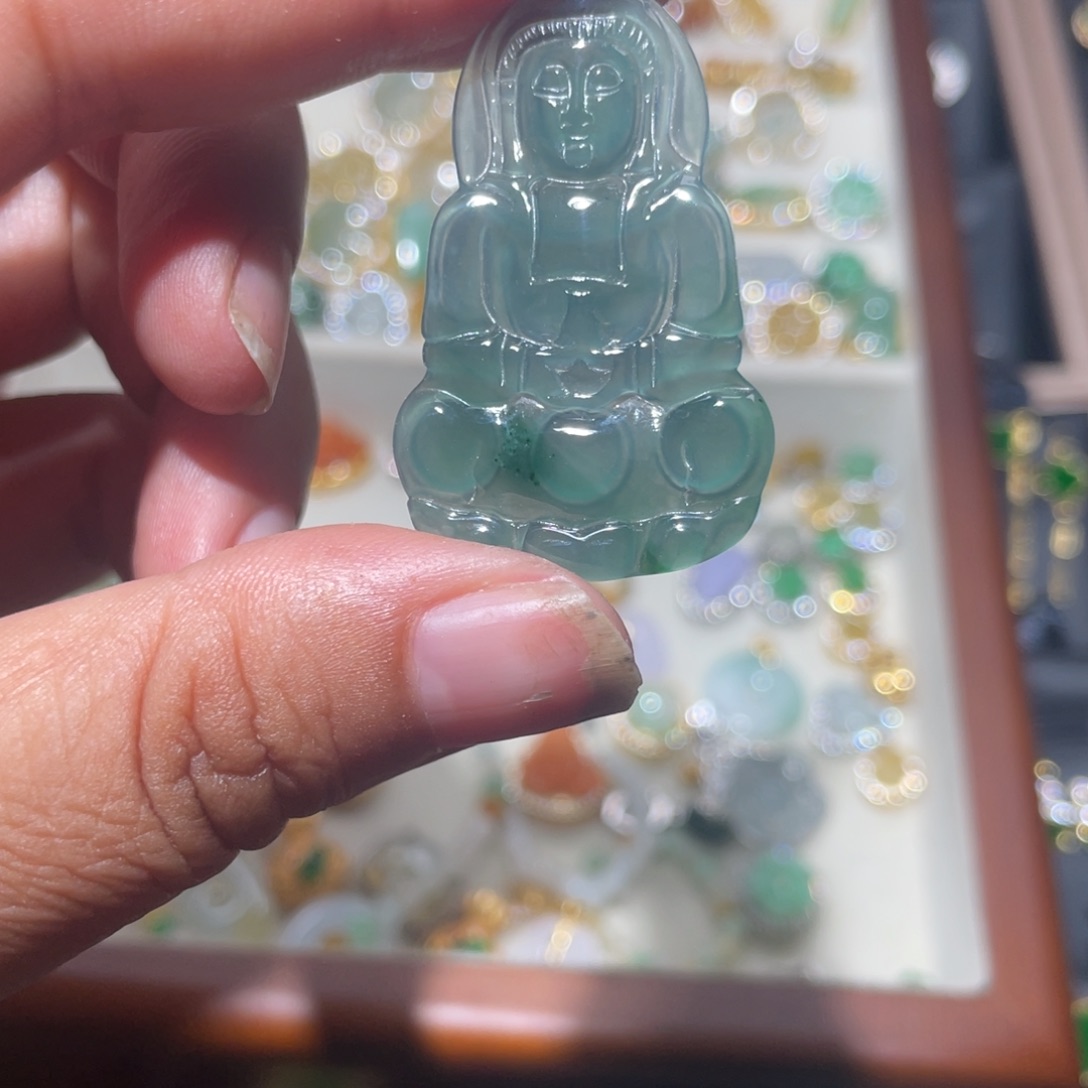 翡翠未镶嵌颈饰天然翡翠