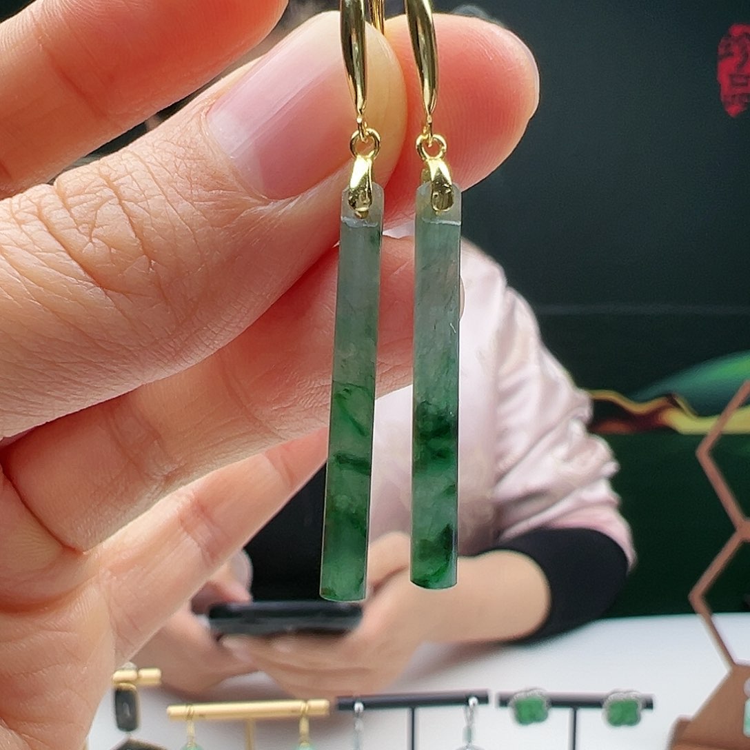 翡翠银S925镶嵌耳饰天然翡翠