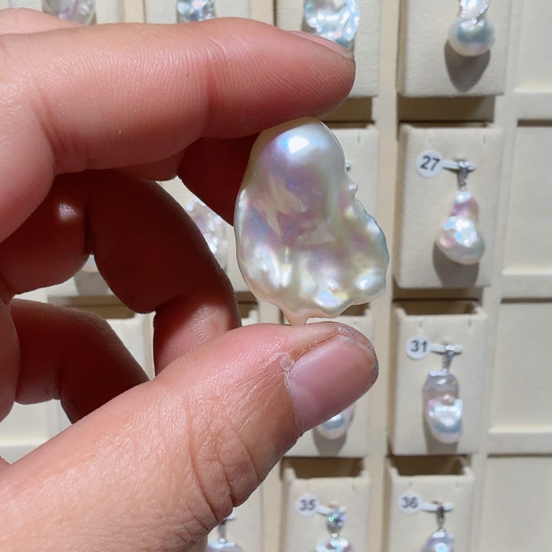 大***手淡水珍珠合金吊坠(不含链)