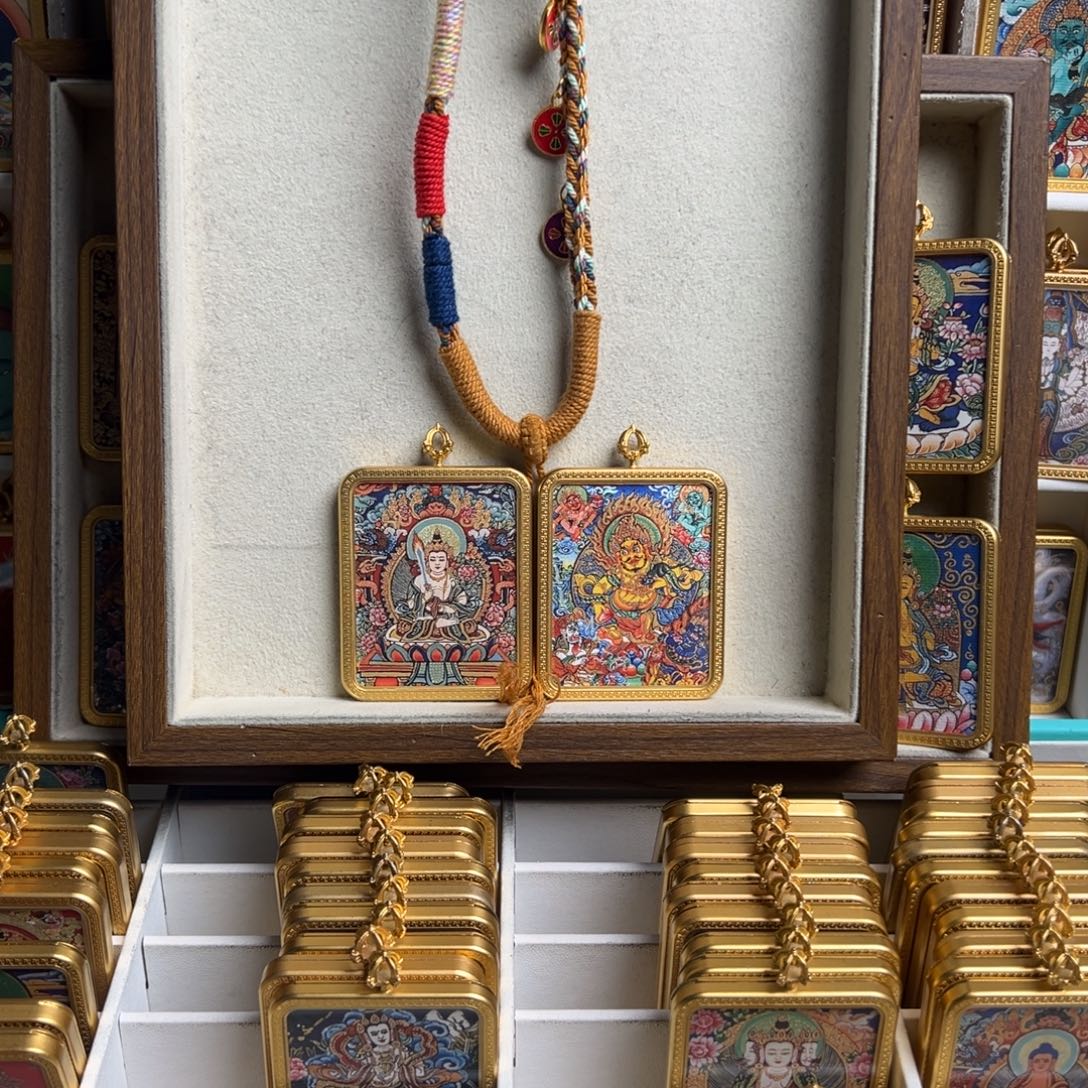 汉***妹吊坠双面定制虚空五路