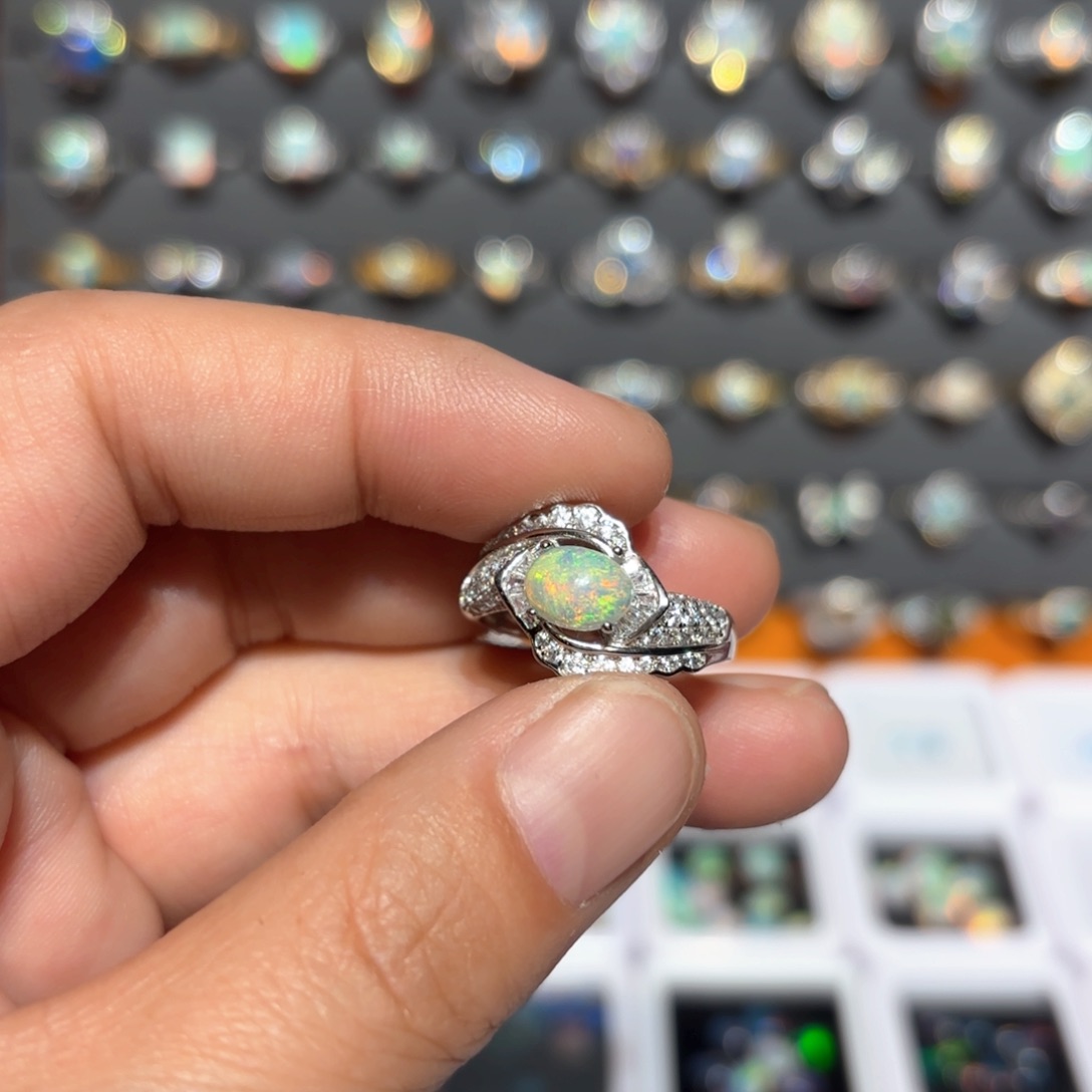 欧泊戒指银S925镶嵌欧泊戒指