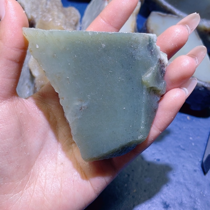 和田玉未镶嵌珠宝半成品