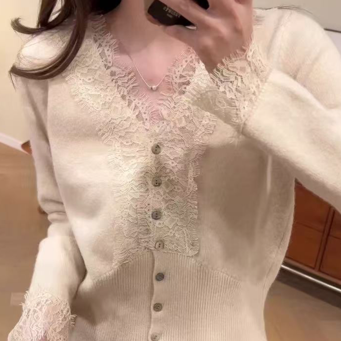 5533法式蕾丝V领长袖针织打底开衫A3-1-1