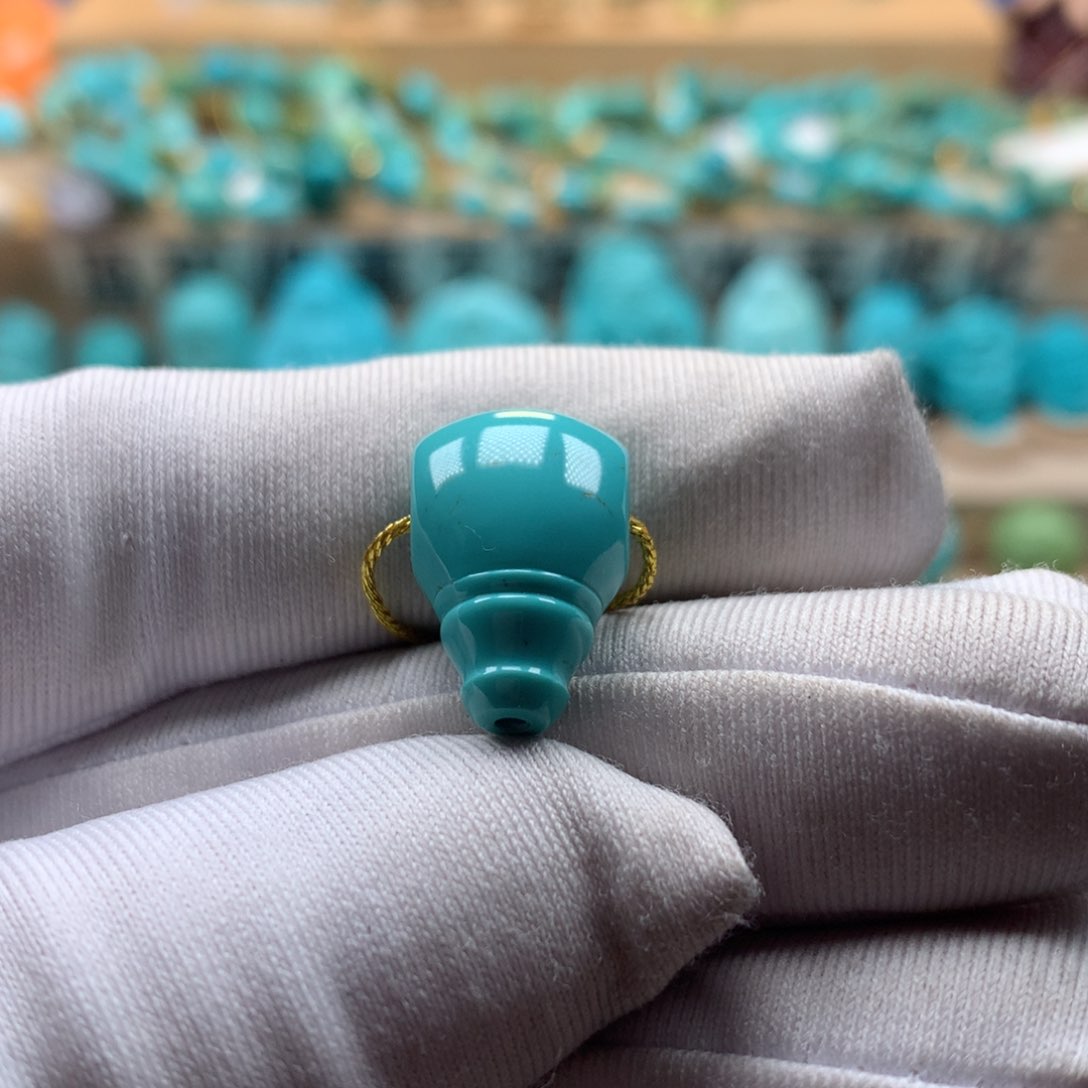 绿松石珠宝奇石未镶嵌辰**瑜