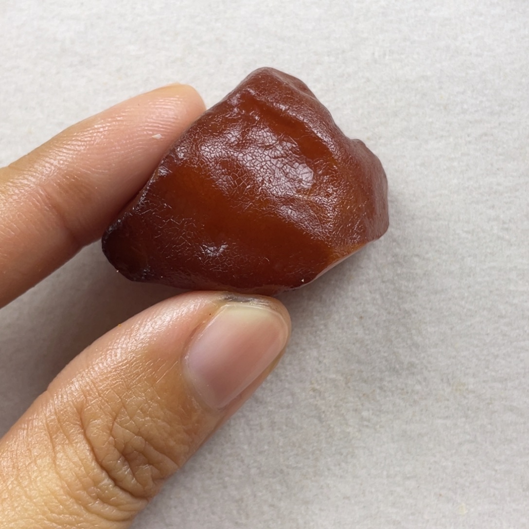 剪***爱定制琥珀未镶嵌定制