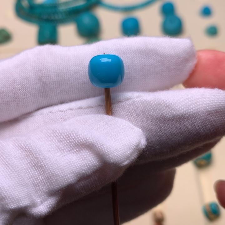 绿松石未镶嵌老型9.5贝**金