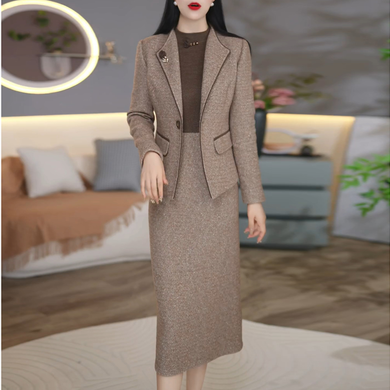 气质高档两件套连衣裙女装2025秋冬新款洋气加厚时尚西服套装裙子
