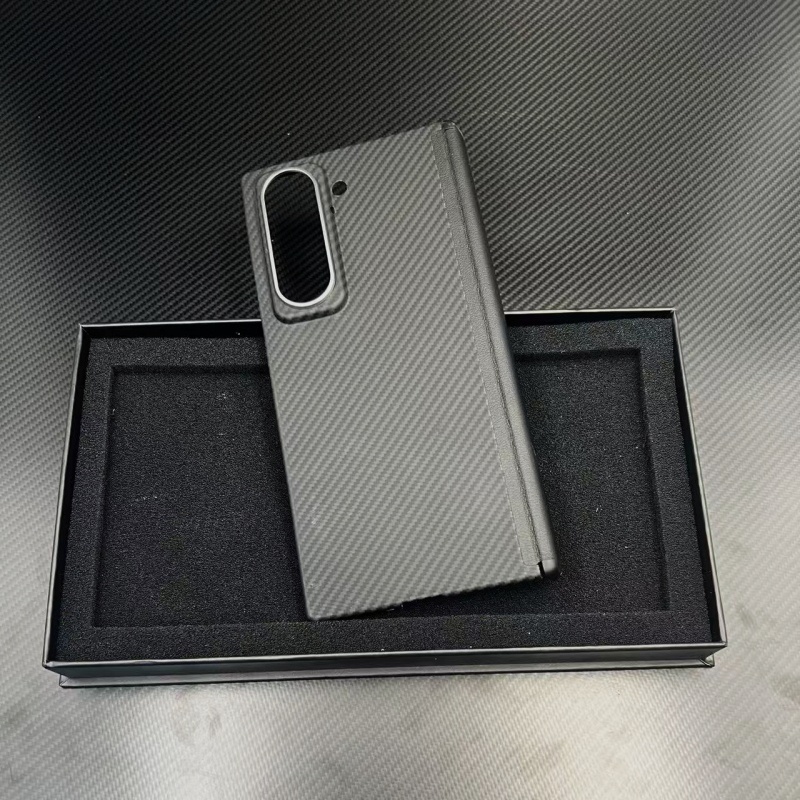 凯夫拉臻选丨Galaxy W25/Z fFlip凯夫拉芳纶纤维中轴手机壳微瑕款