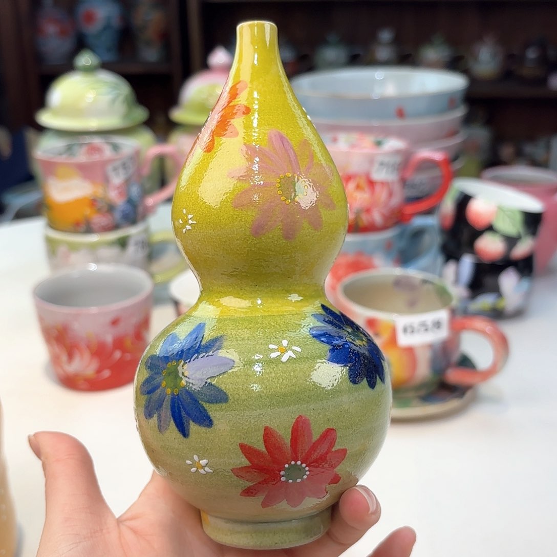 瓷片兔兔好可爱啊好