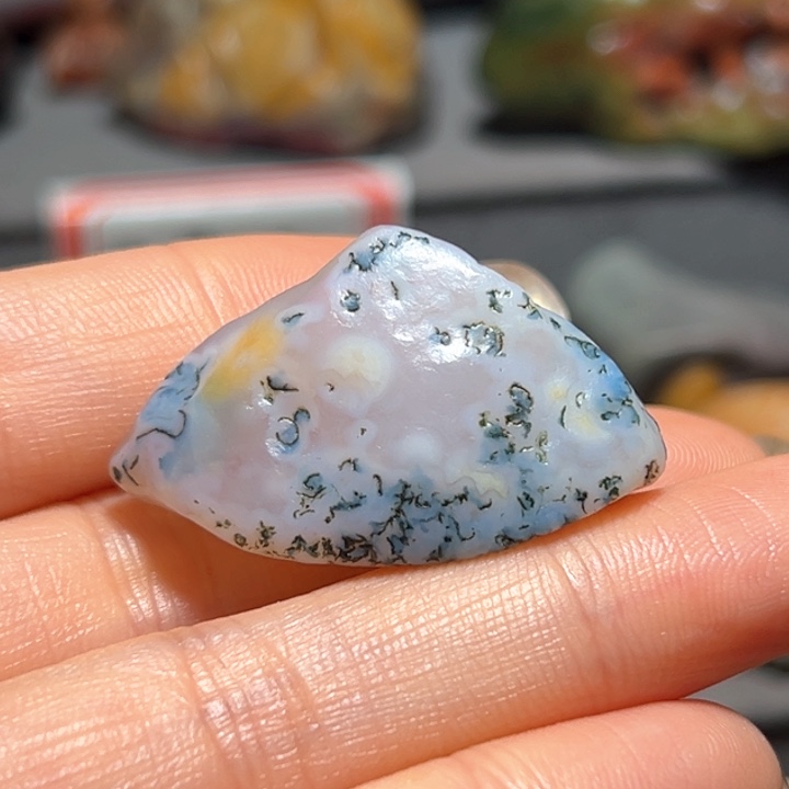 石材祥****石花点草花山福利