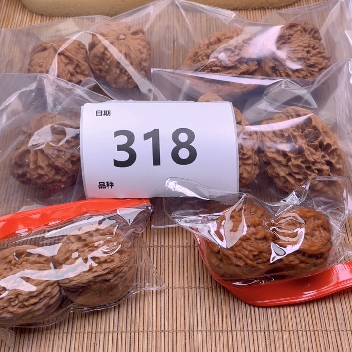 文玩核桃把件318号6对