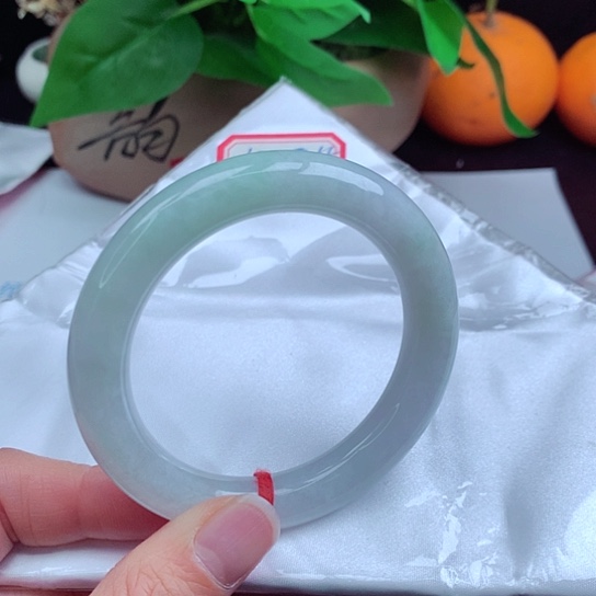 翡翠手镯未镶嵌   圆条55 冰晴色