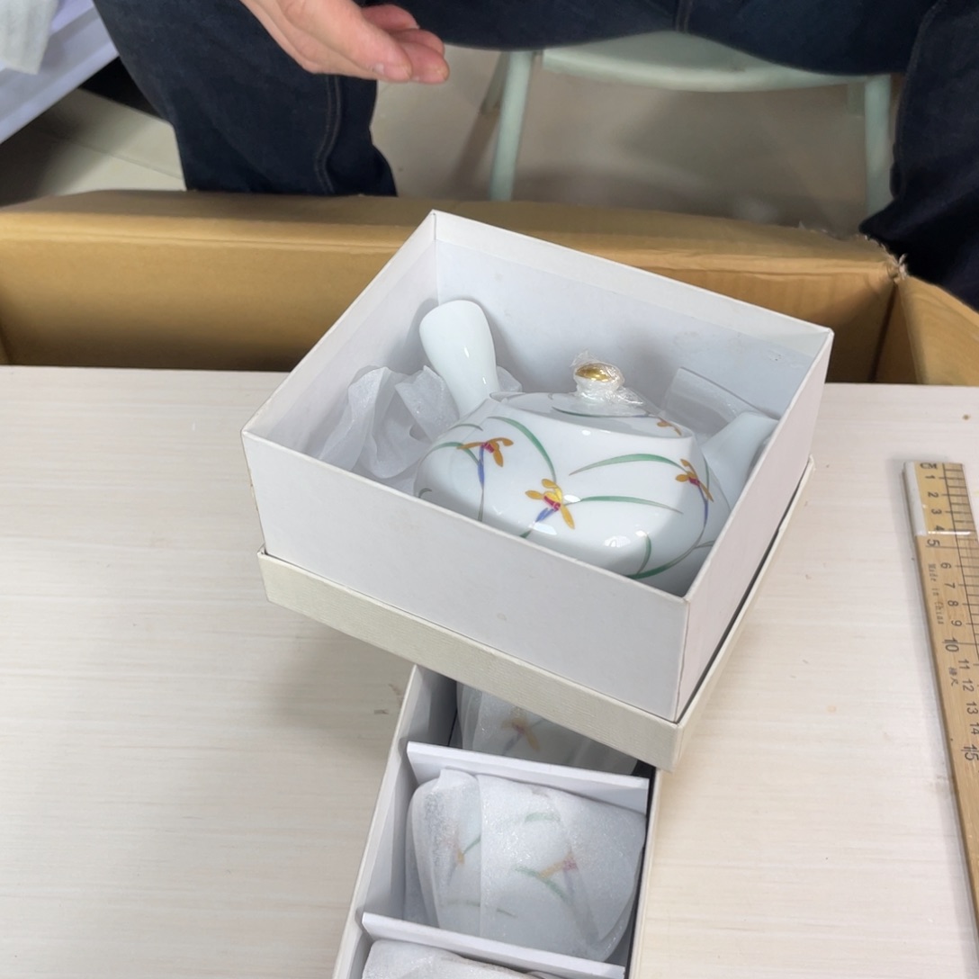瓷片静*健健康康快快乐乐