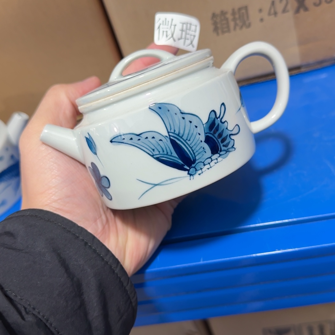 釉下手绘茶具微瑕