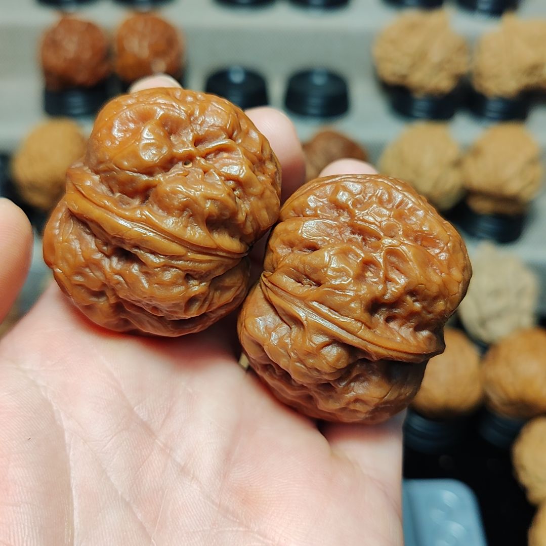 文玩核桃吊坠月**人元宝疙瘩包44尺