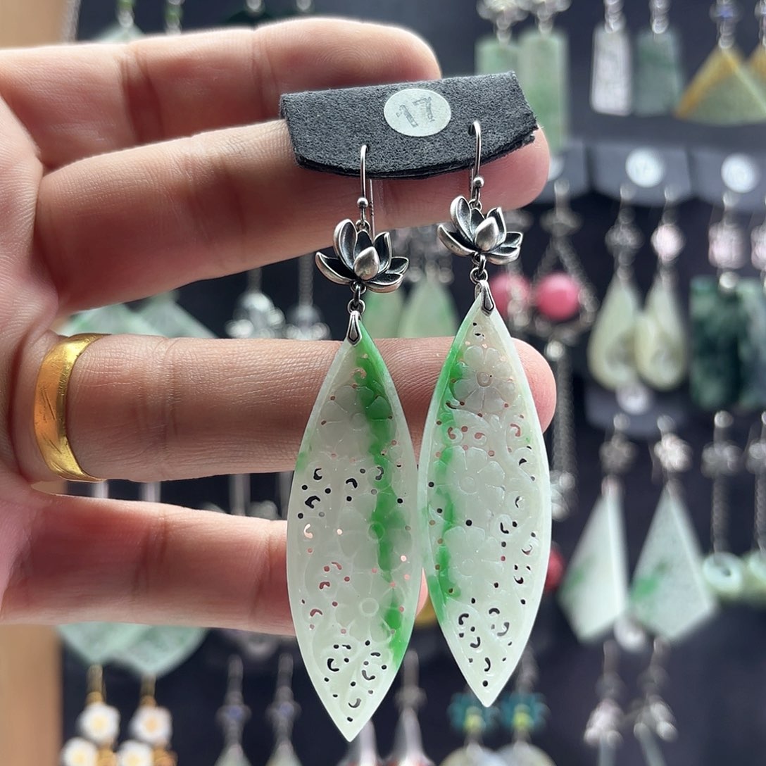 翡翠耳饰银S925镶嵌玄****音