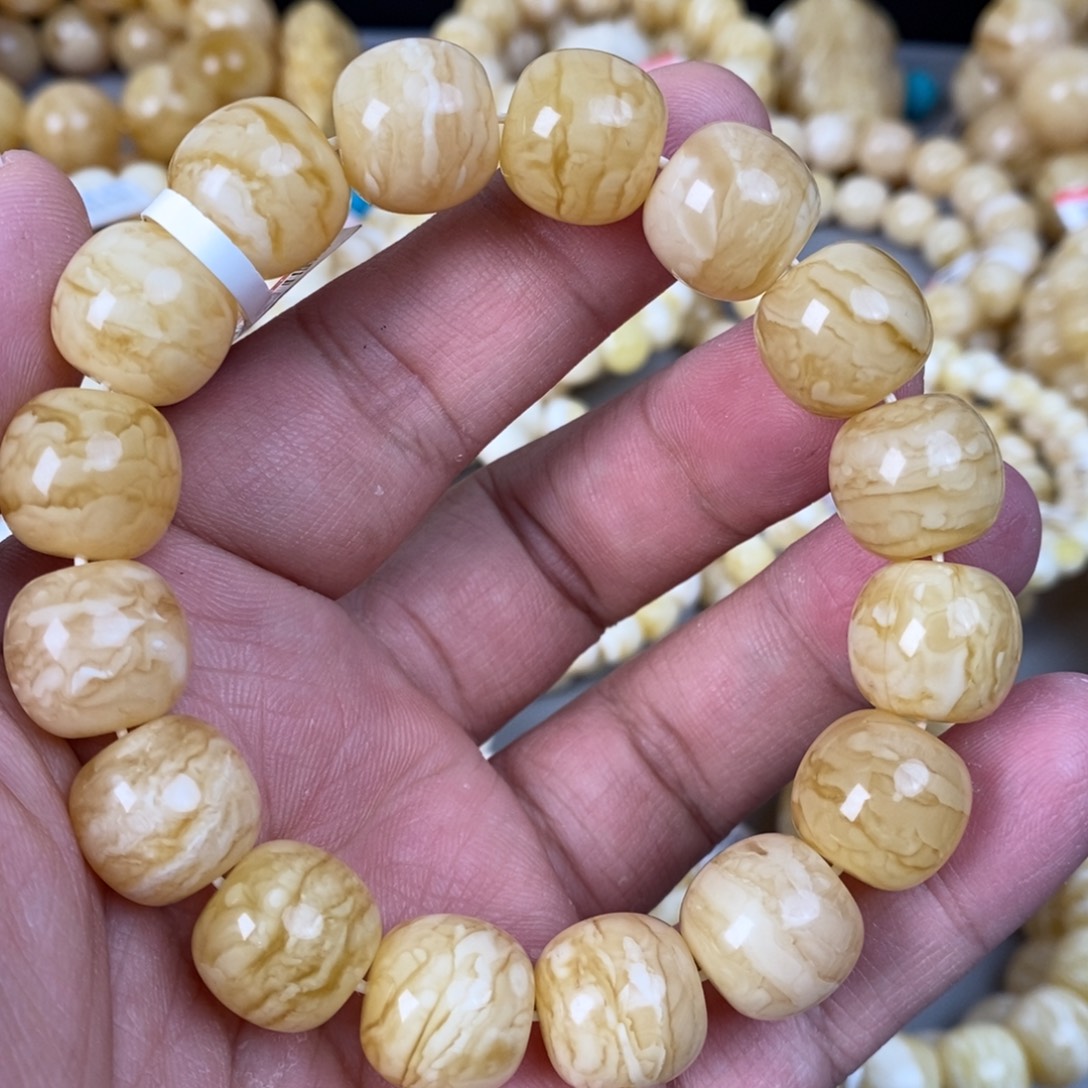 蜜蜡未镶嵌珠宝奇石15×14mm虎皮纹 32.5g