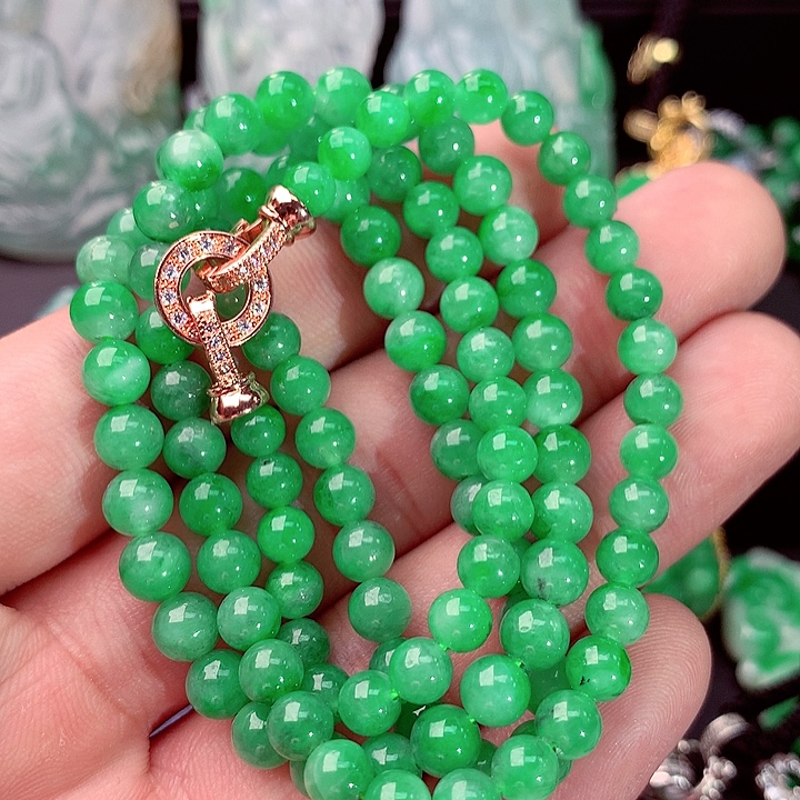 翡翠未镶嵌毛衣链