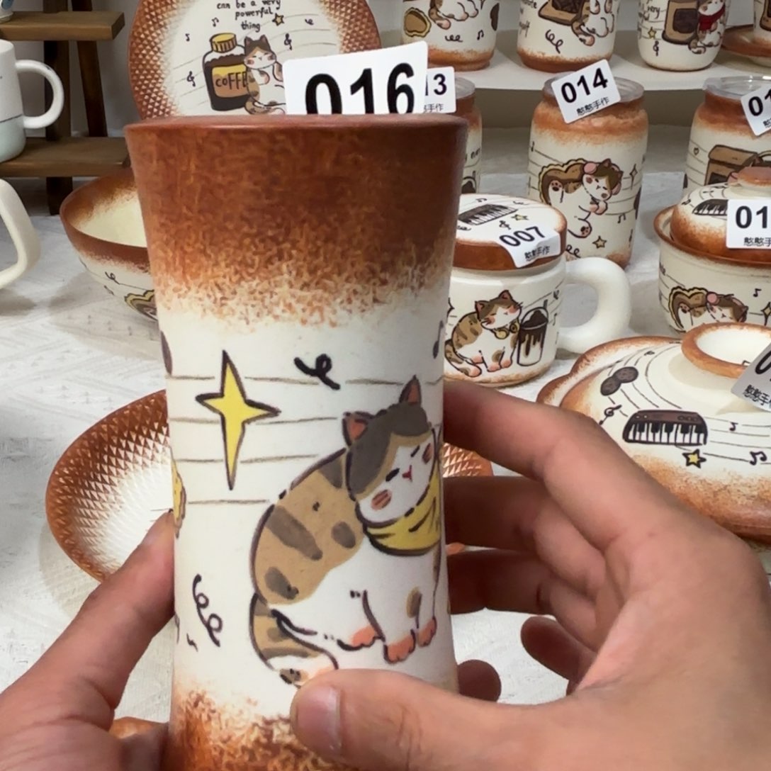 瓷片可爱的鸭鸭鸭鸭鸭