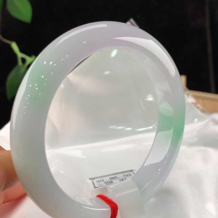 翡翠手镯未镶嵌111-0394