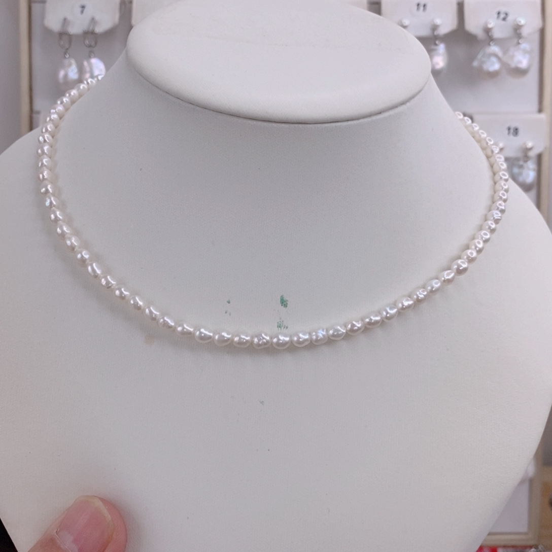 淡水珍珠颈饰未镶嵌