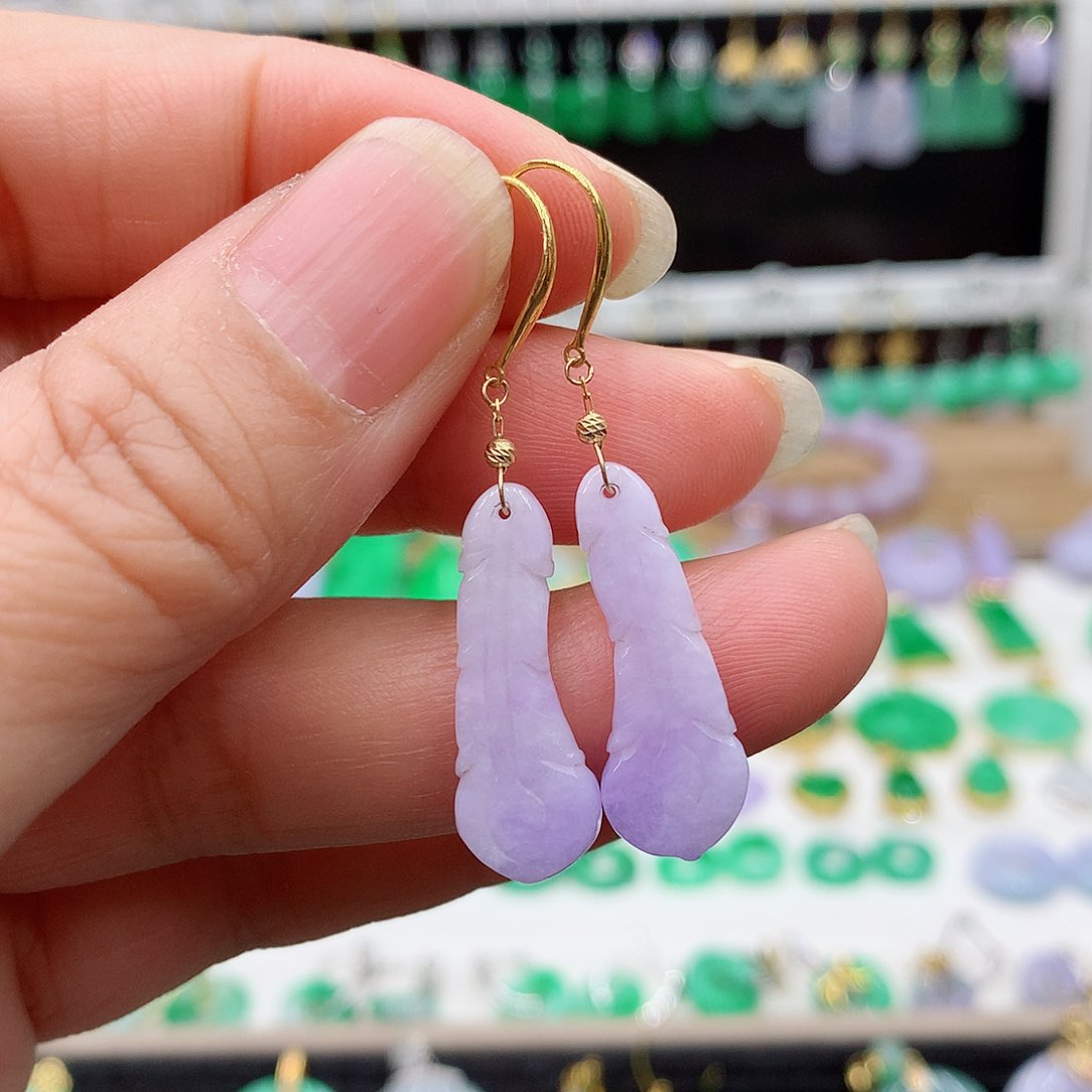 翡翠耳饰18K金镶嵌的